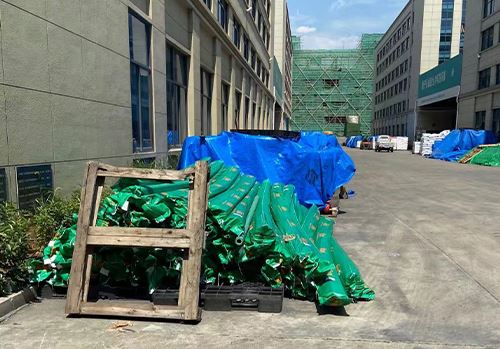 Çok Sayıda Pirinç Küresel Vana Paketleniyor